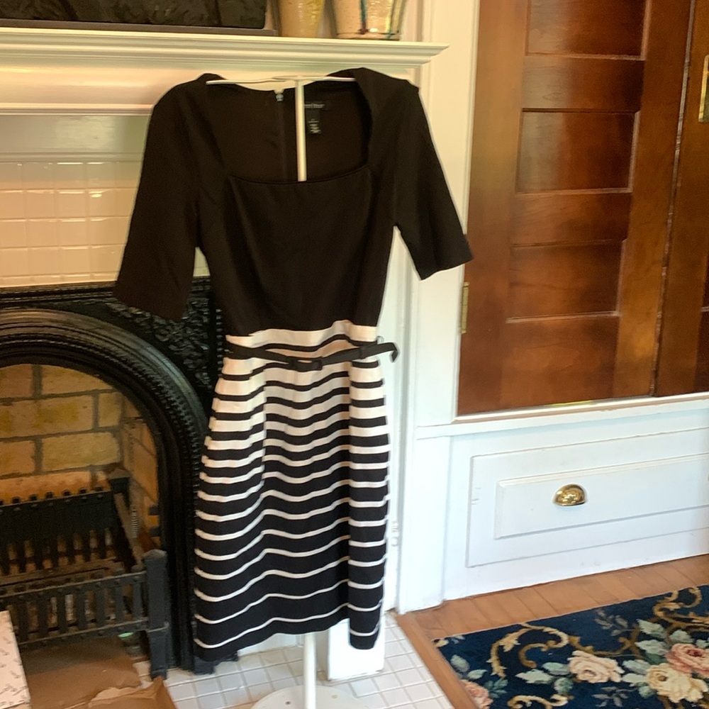 White House Black market belted square neck dress. Worn a few tines. Retail 140